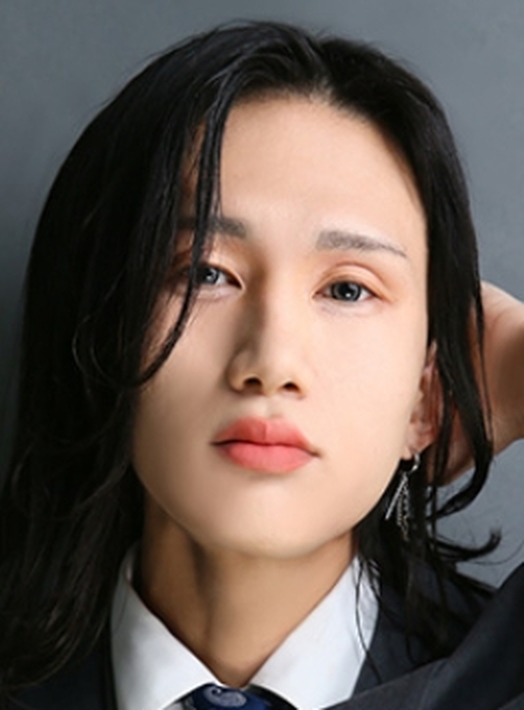 愛織